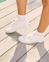 Vans Women's Old Skool Shoes for Womens image number null