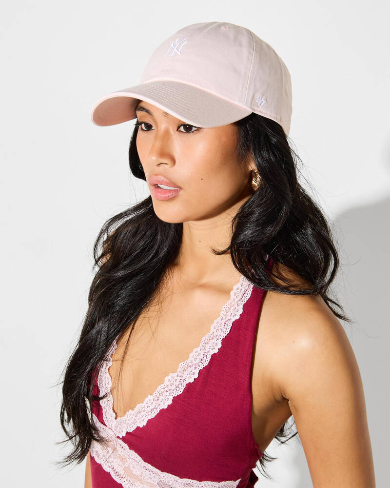 Forty Seven New York Yankees Gelato Clean Up Baserunner Cap for Womens