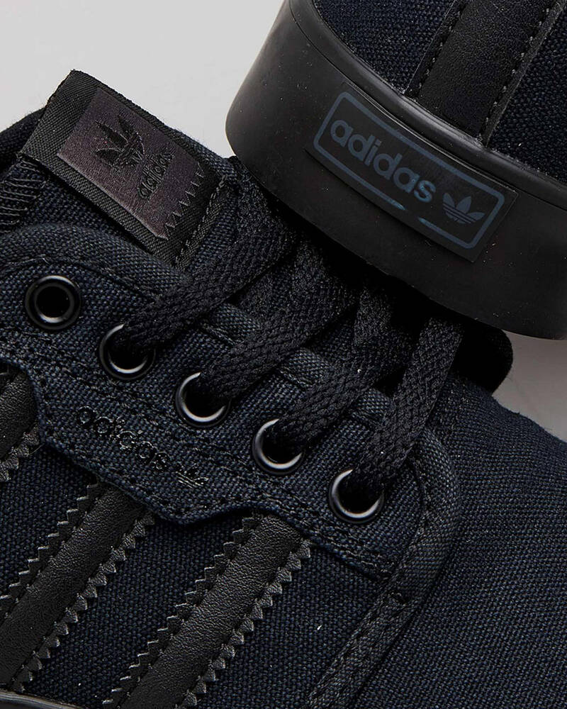 adidas Womens Seeley Shoes for Womens