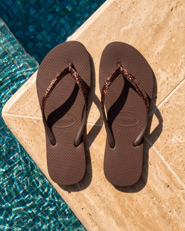 Slim Metal Logo Glitter Thongs