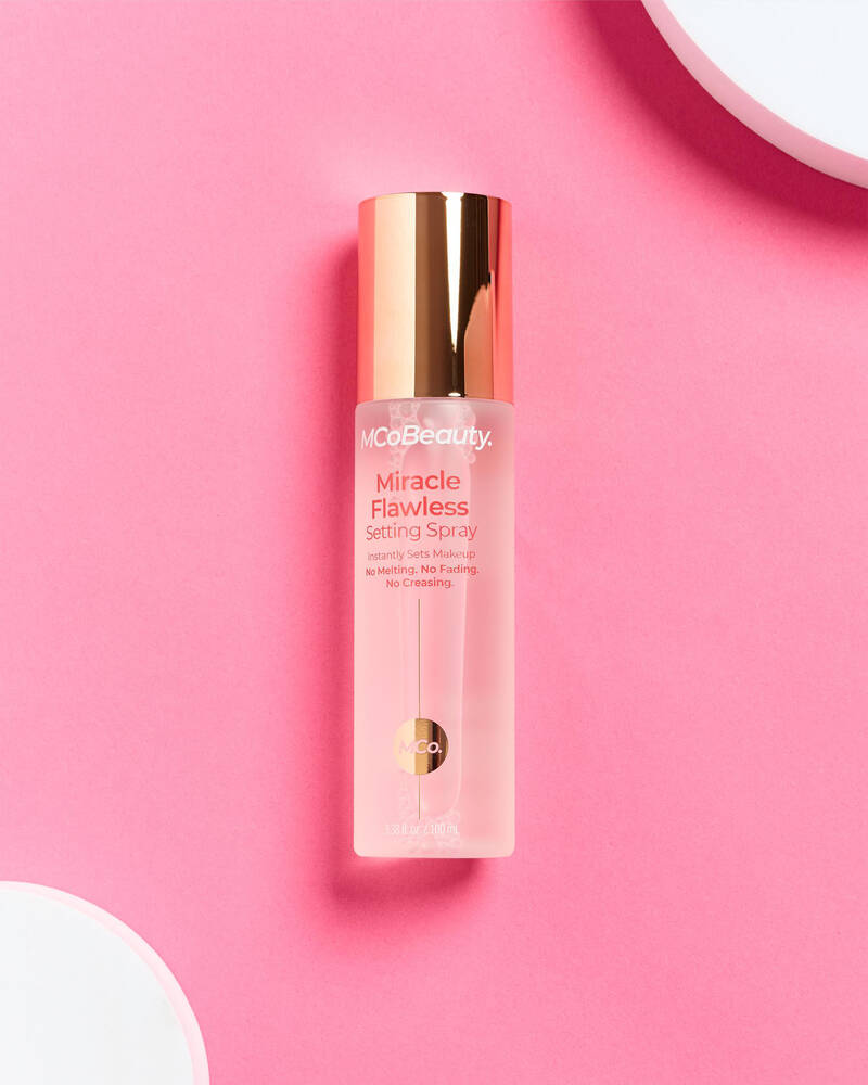 MCo Beauty Miracle Flawless Setting Spray 100ml for Womens