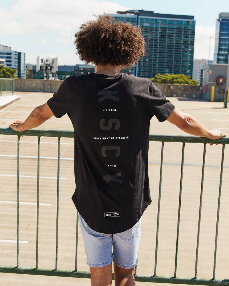 Kiss Chacey Trained Dual Curved T-Shirt for Mens