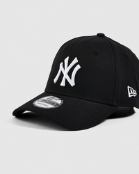 New Era NY Yankees Cap for Womens image number null