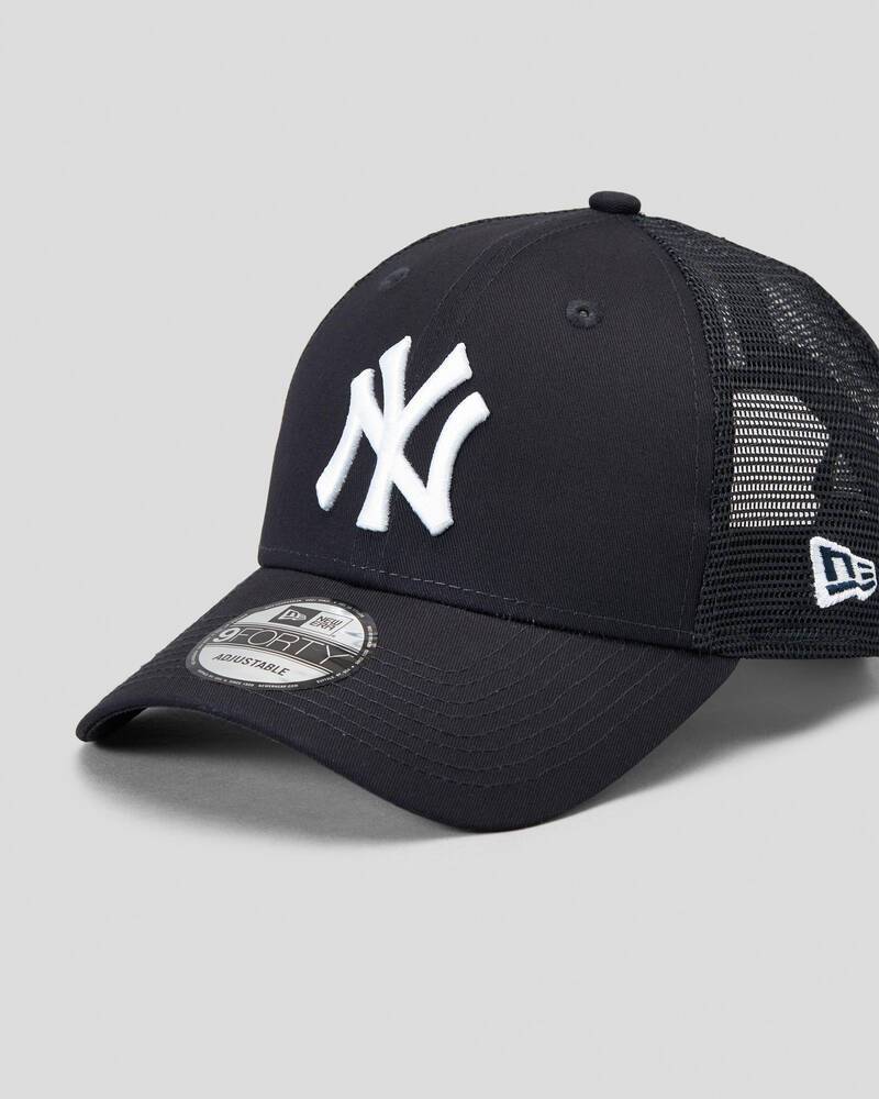 New Era New York Yankees 9-Forty Trucker Cap for Mens