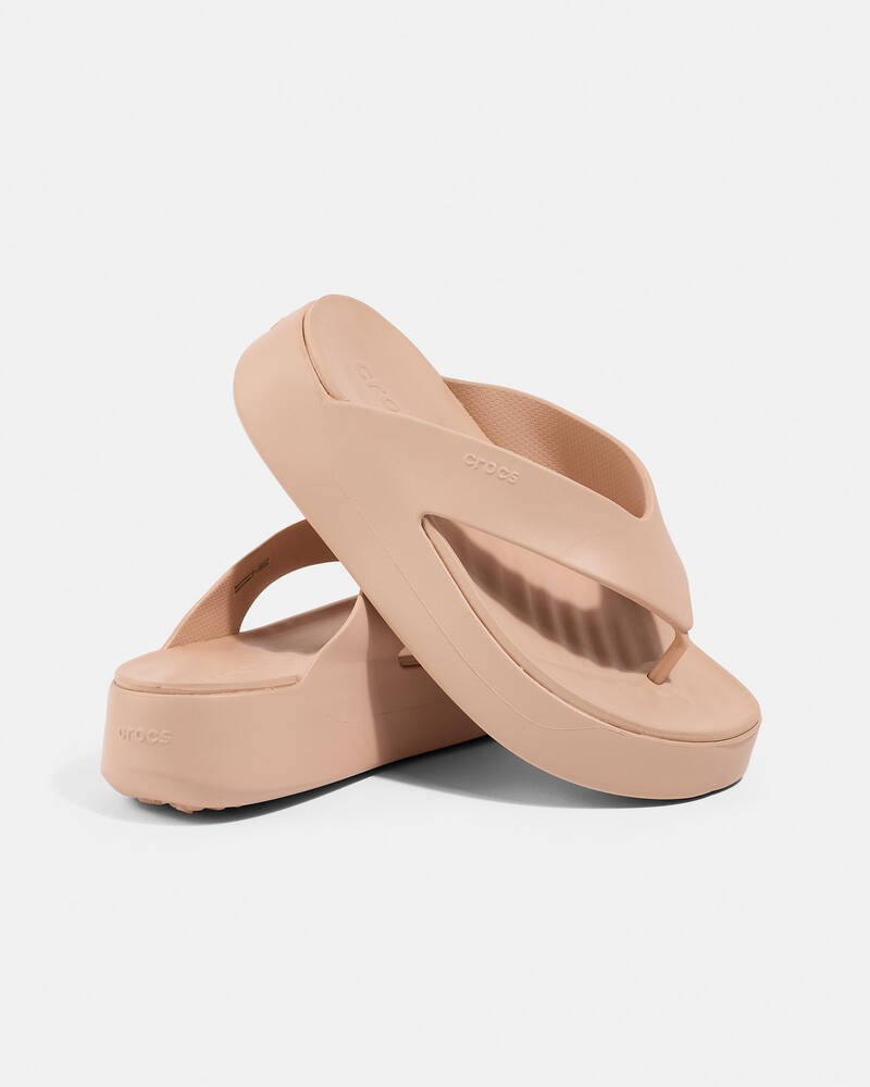 Crocs Getaway Platform Flips for Womens
