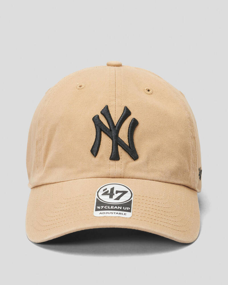 Forty Seven New York Yankees Clean Up Strapback Cap for Mens