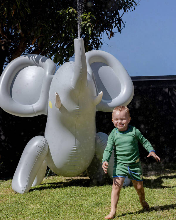 Sunnylife Eli The Elephant Giant Inflatable Sprinkler for Unisex