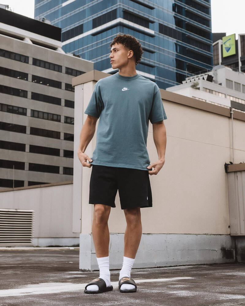 Nike Loose Premium Essential T-Shirt for Mens