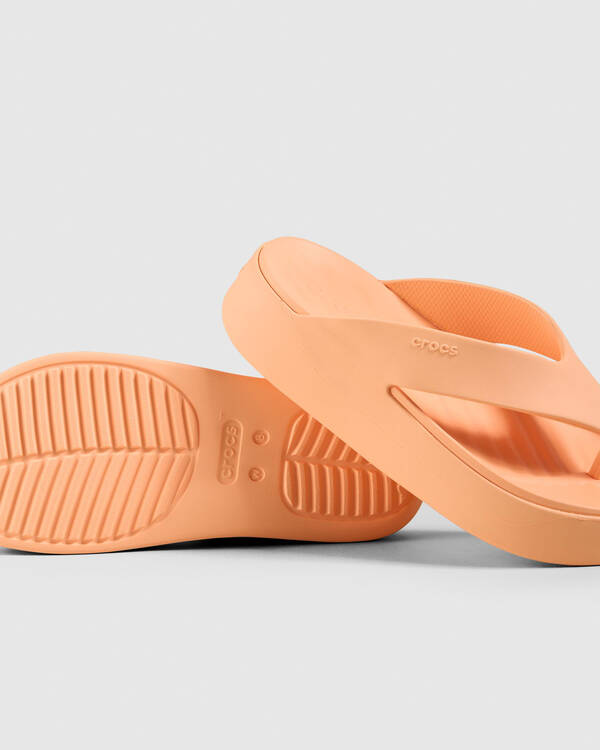 Crocs Getaway Platform Flips for Womens