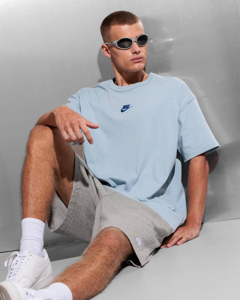 Nike Loose Premium Essential T-Shirt for Mens