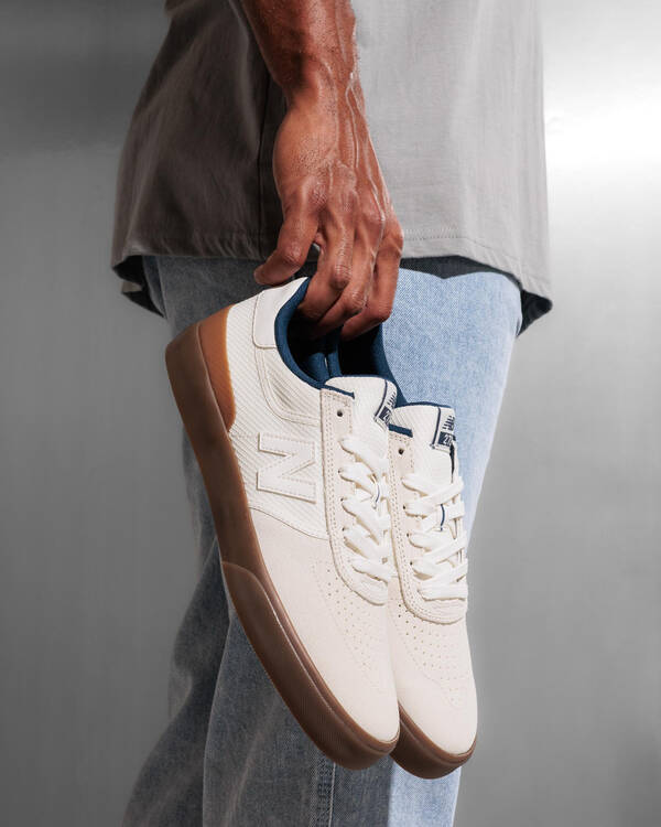 New Balance 272 Shoes for Mens