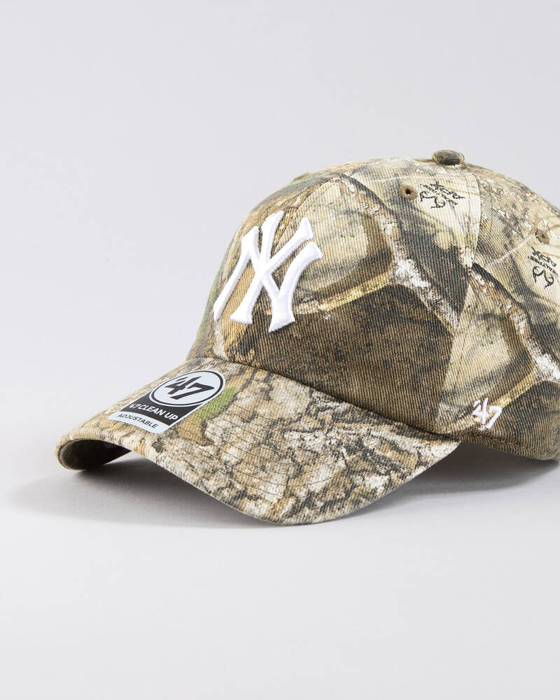 Forty Seven New York Yankees Realtree Clean Up Cap for Mens