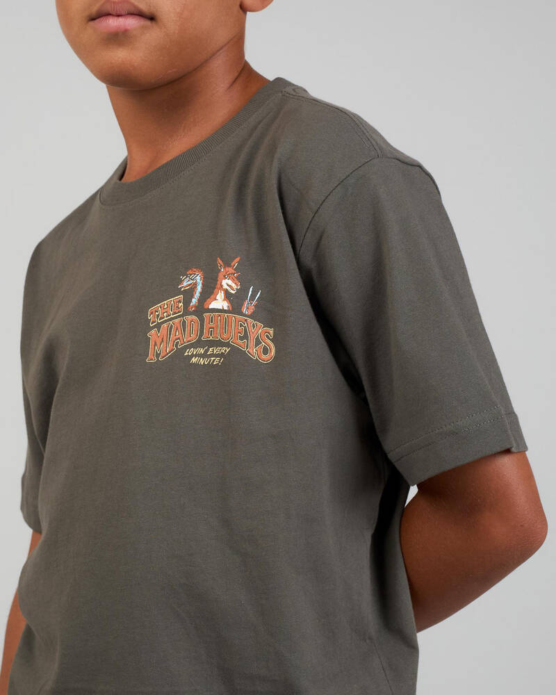 The Mad Hueys Boys' Loving Every BBQ T-Shirt for Mens