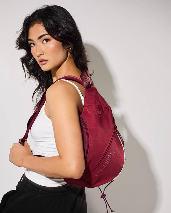Free Run Nylon Sling Bag