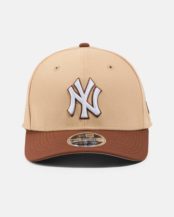 New Era New York Yankees 9Seventy Snapback Cap for Mens