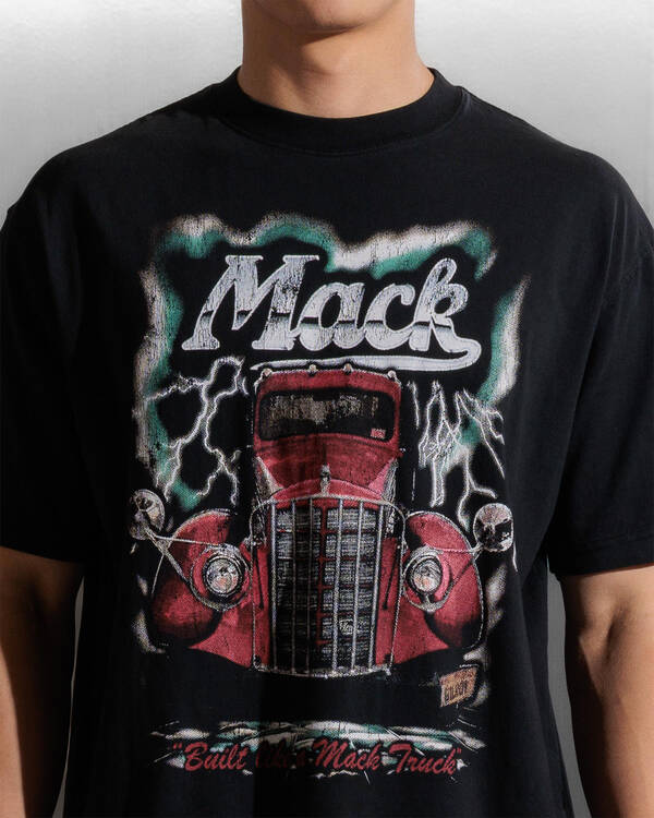 Gilroy Build Vintage T-Shirt for Mens