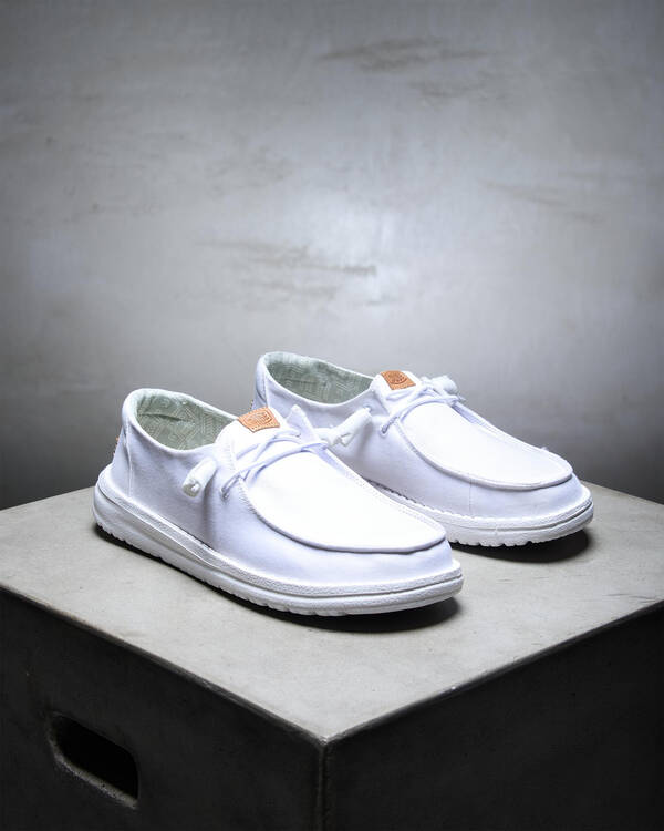 Wendy Stretch Canvas Shoes