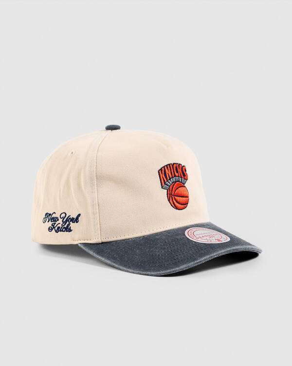 Mitchell & Ness New York Knicks Worn Out Origins Snapback Cap for Mens