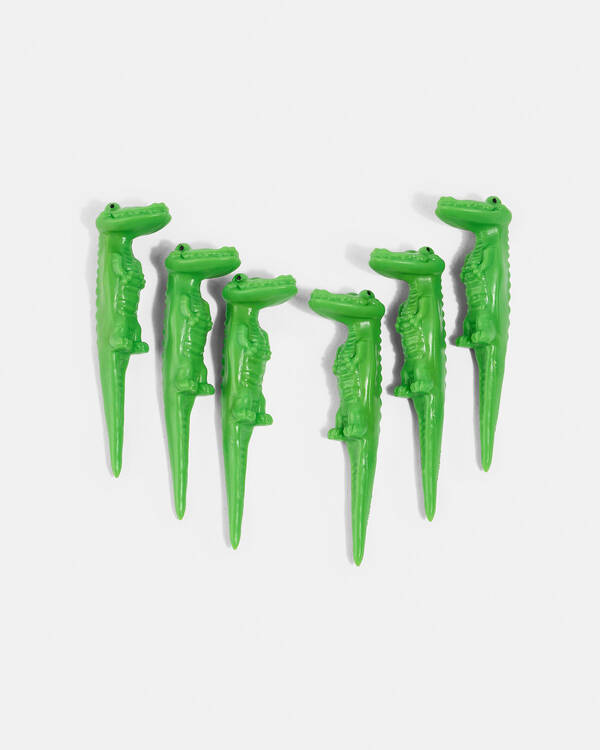 Kikkerland Gator the Caddie Golf Tee 6 Pack for Womens