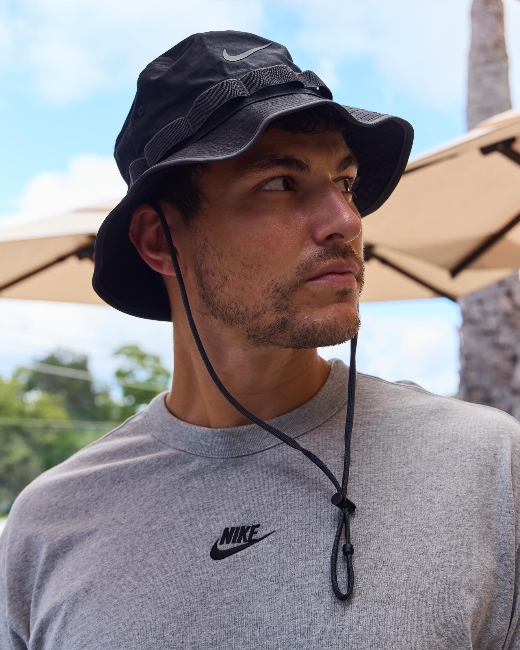 mens black nike bucket hat