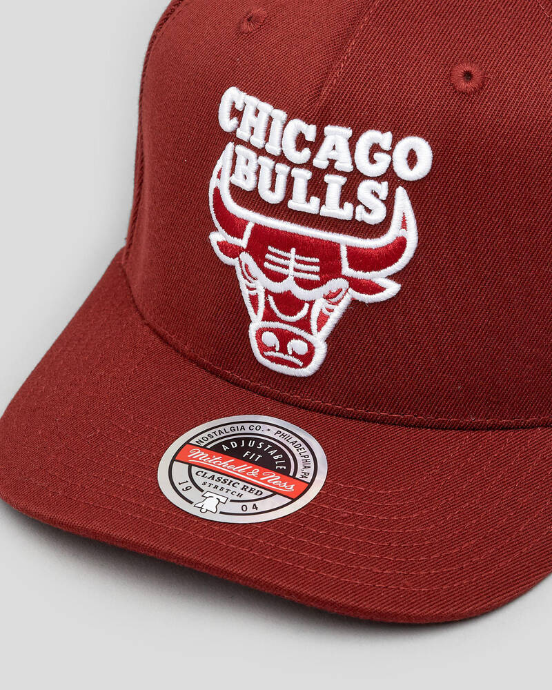 Mitchell & Ness Chicago Bulls Crimson Sector Pinch Panel Snapback Cap for Mens