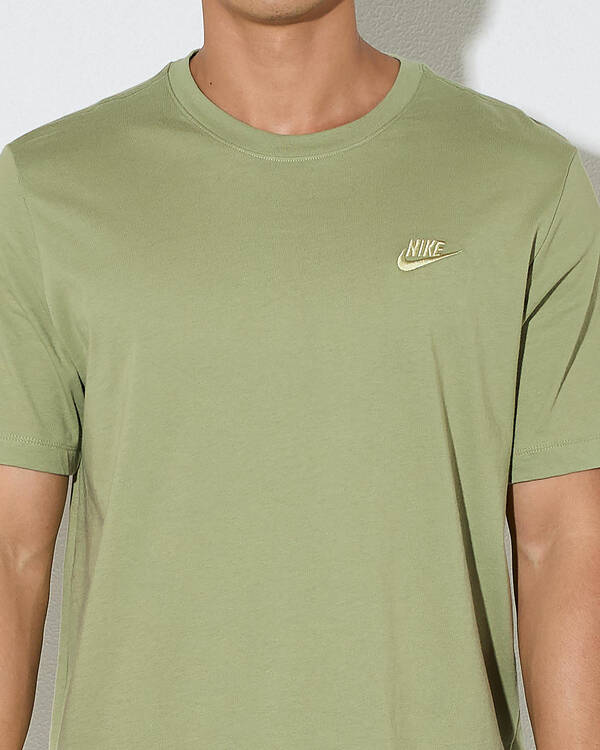 Nike Sportswear Club T-Shirt for Mens