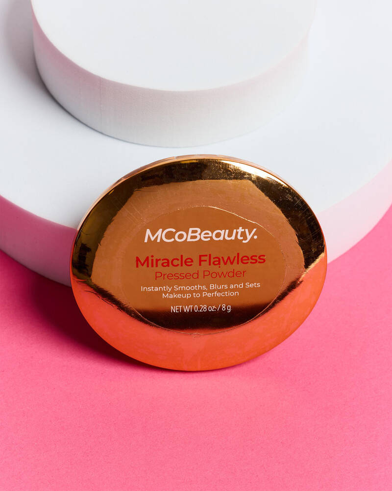 MCo Beauty Miracle Flawless Pressed Powder for Womens