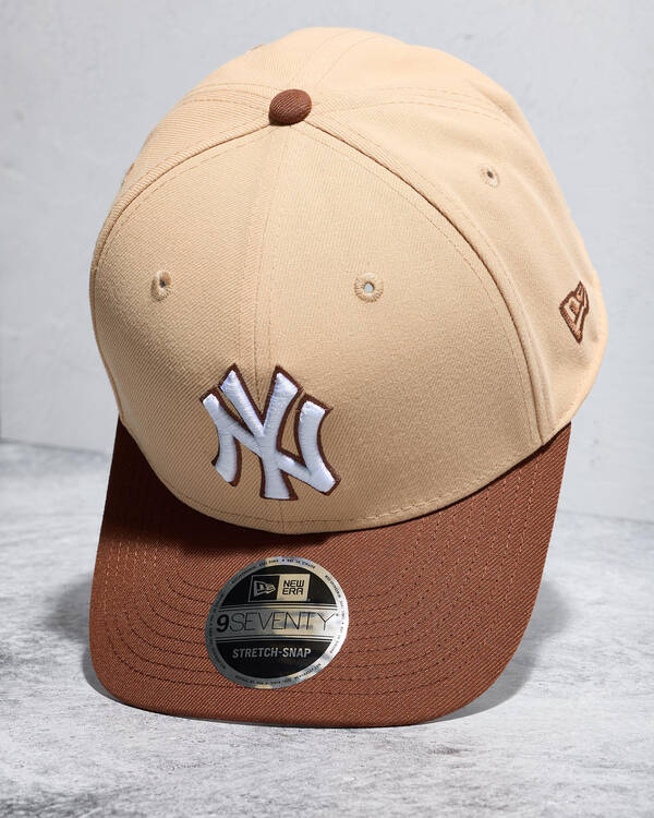 New Era New York Yankees 9Seventy Snapback Cap for Mens