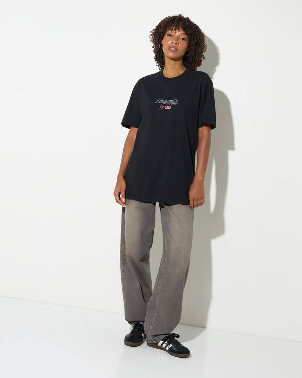 Nena & Pasadena Upscale Relaxed T-Shirt for Womens