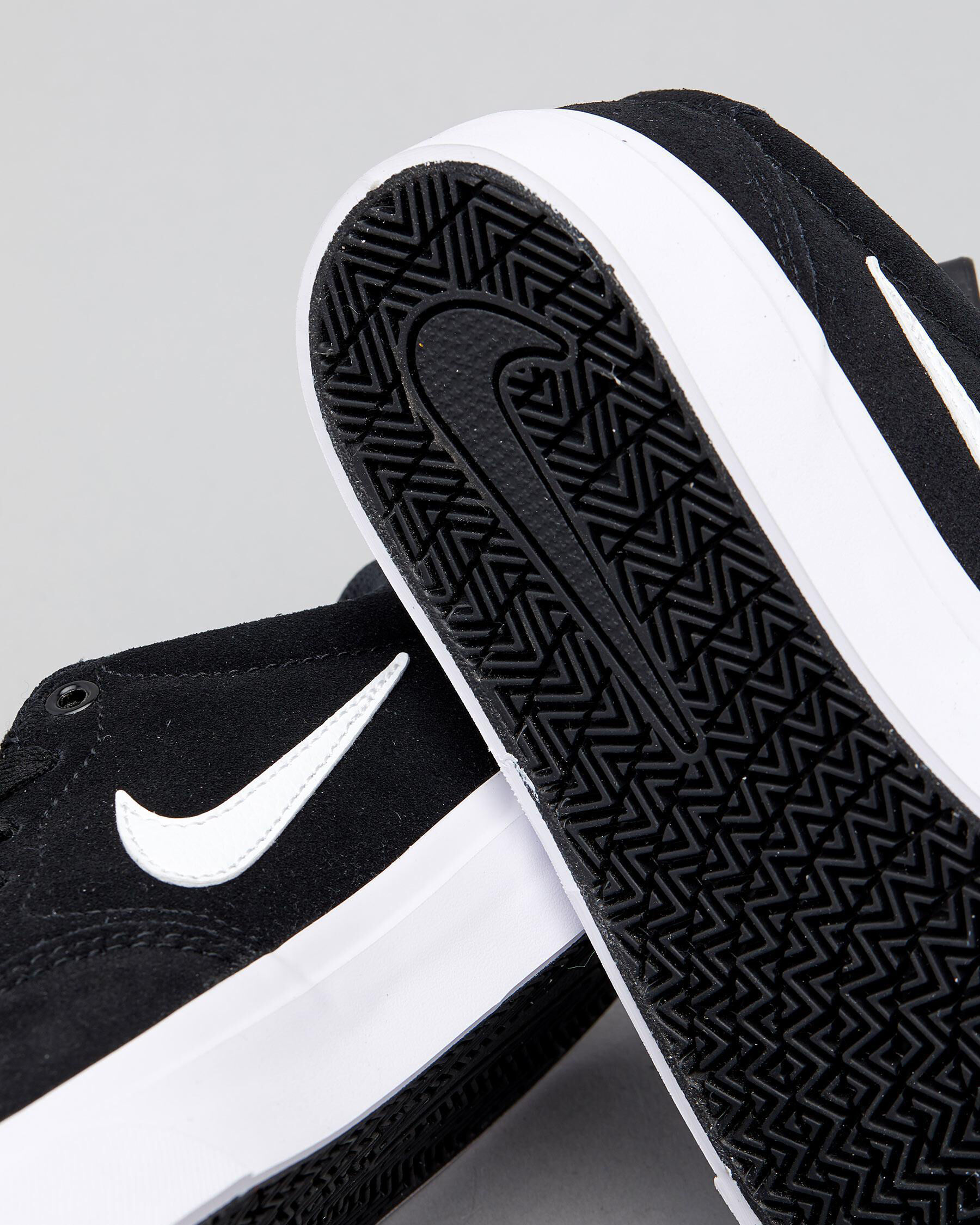 nike womens sb charge sneaker