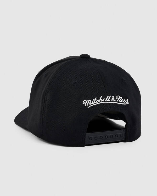 Mitchell & Ness New York Knicks Arch 110 Snapback Cap for Mens