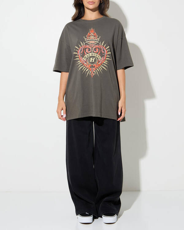 The Mad Hueys Hueys Heart Oversized T-Shirt for Womens