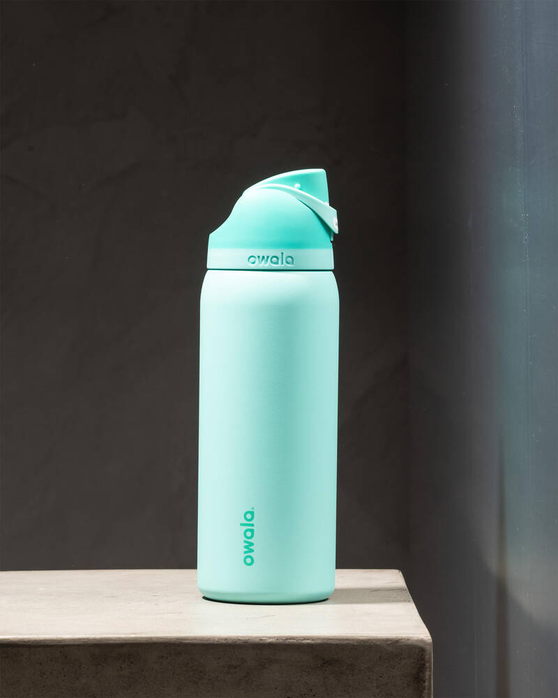 Owala 32oz FreeSip Stainless Steel Water Bottle for Unisex