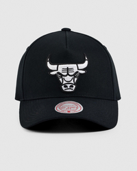 Mitchell & Ness Chicago Bulls Pro Pinch Snapback Cap for Mens image number null