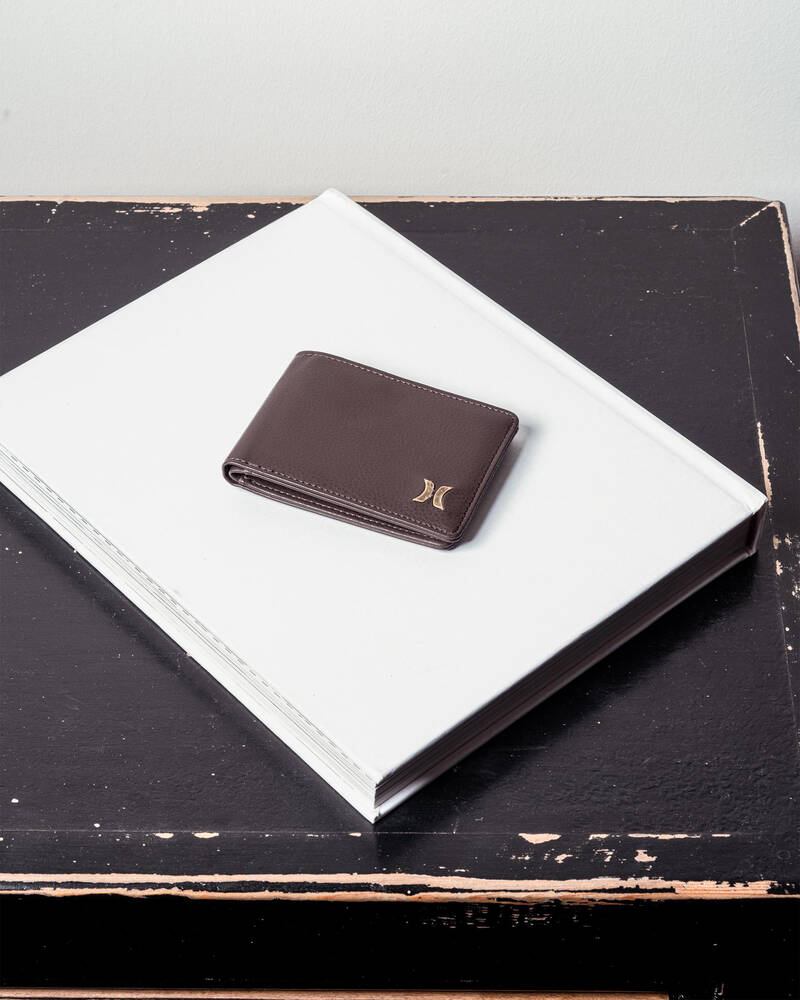 Hurley Icon PU Solid Wallet for Mens