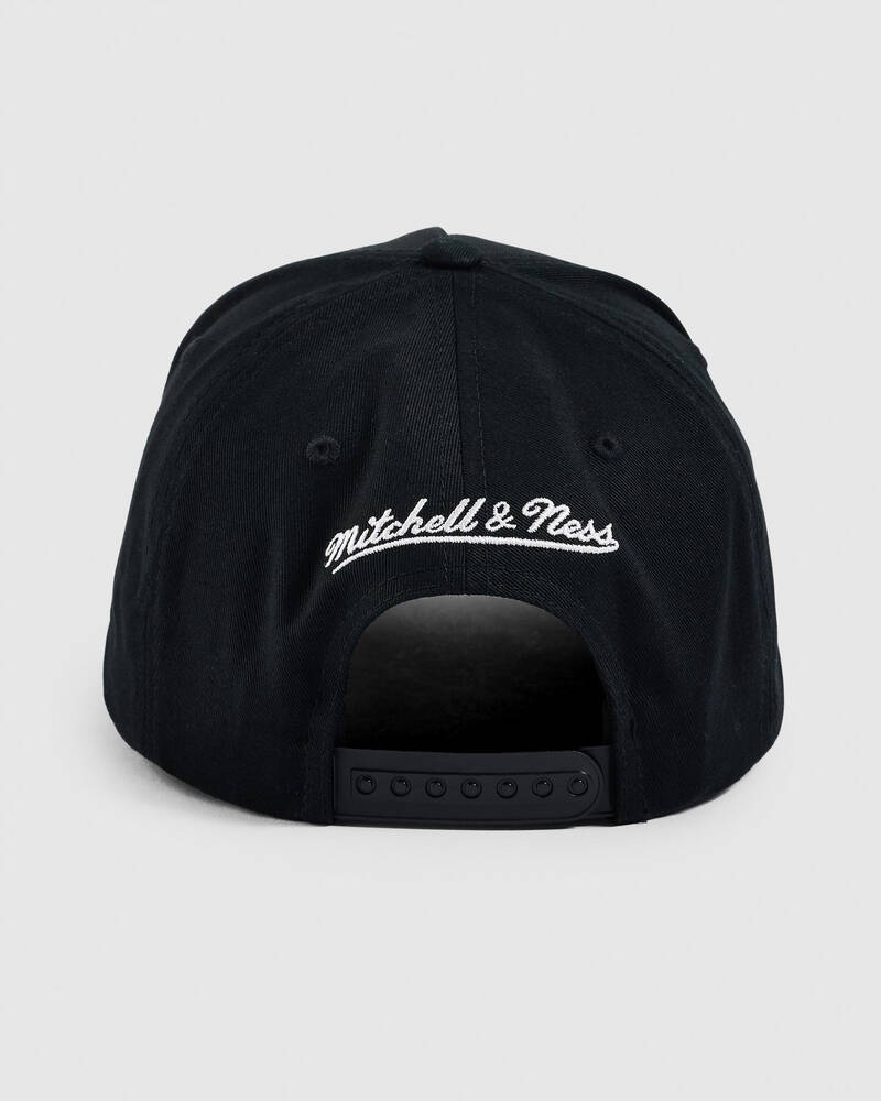 Mitchell & Ness Chicago Bulls Pro Pinch Snapback Cap for Mens image number null