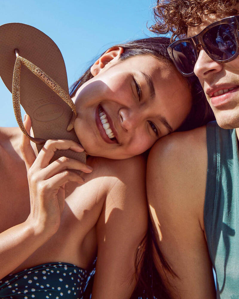 Havaianas Slim Metal Logo Glitter Thongs for Womens