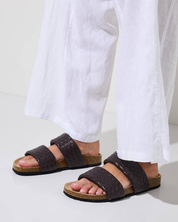 Sorrento Slide Sandals