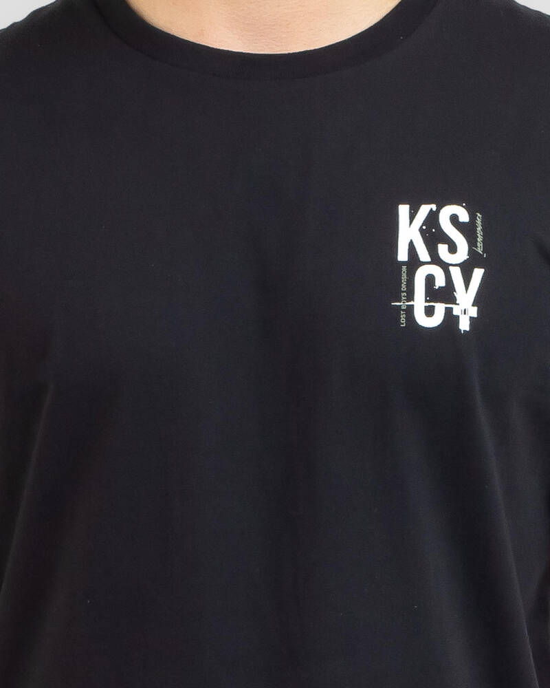 Kiss Chacey Hearts Dual Curved T-Shirt for Mens
