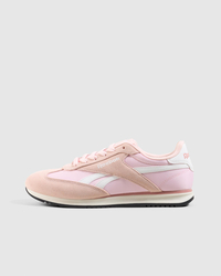 Reebok Womens World 70 Shoes for Womens image number null