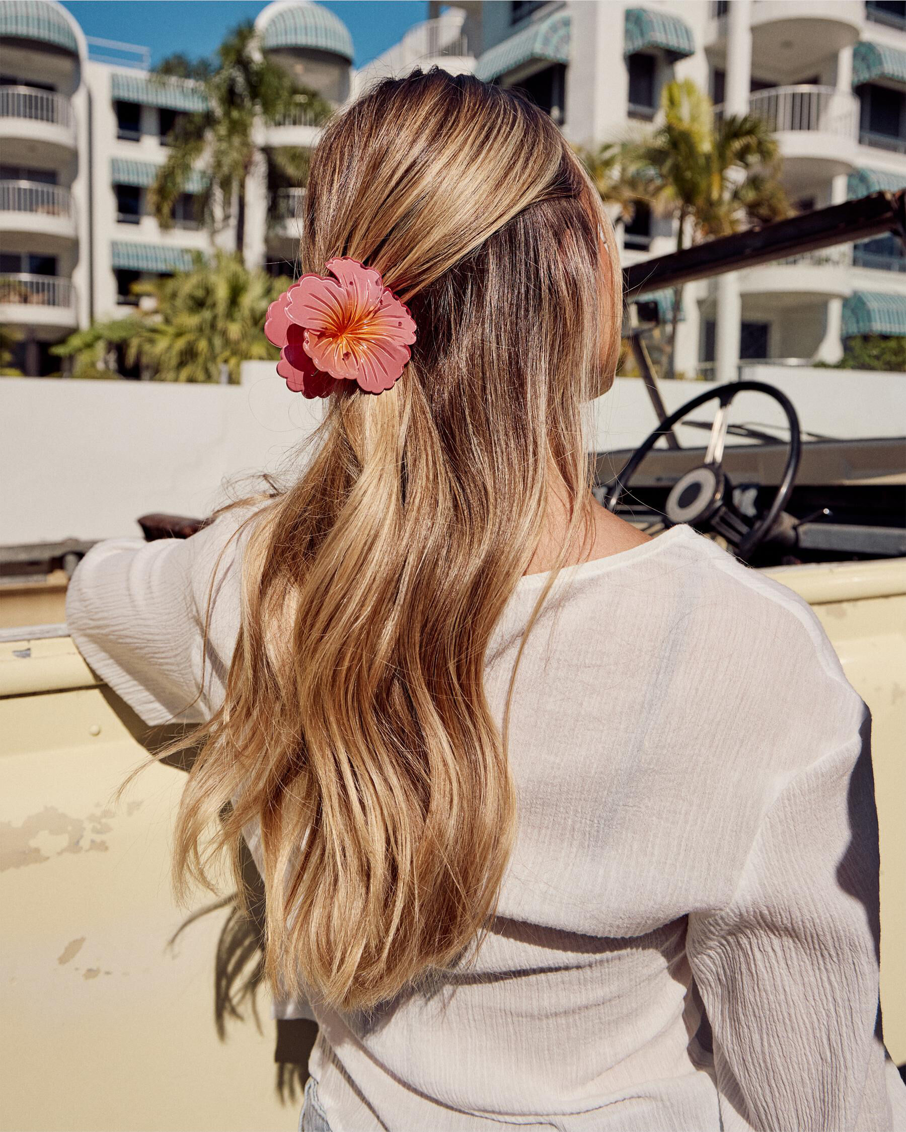 Shop Karyn In LA Hibiscus Flower Hair Claw Clip In Hot Pink Online