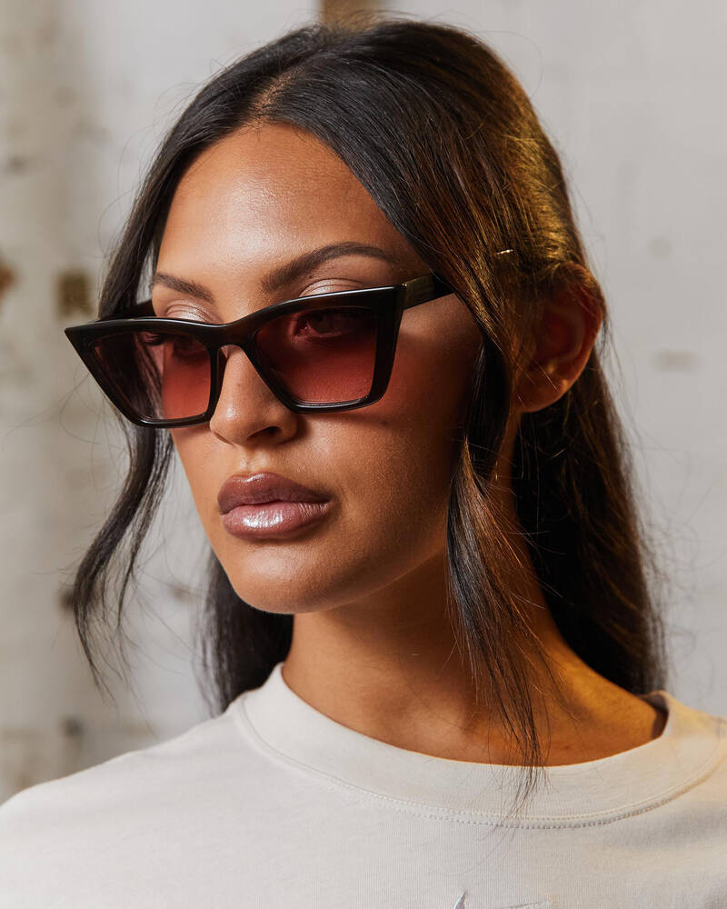 Reality Eyewear Van Saint Sunglasses for Womens