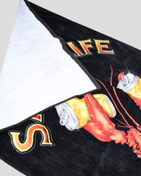 Salty Life Crushin Tinnies Towel for Mens image number null