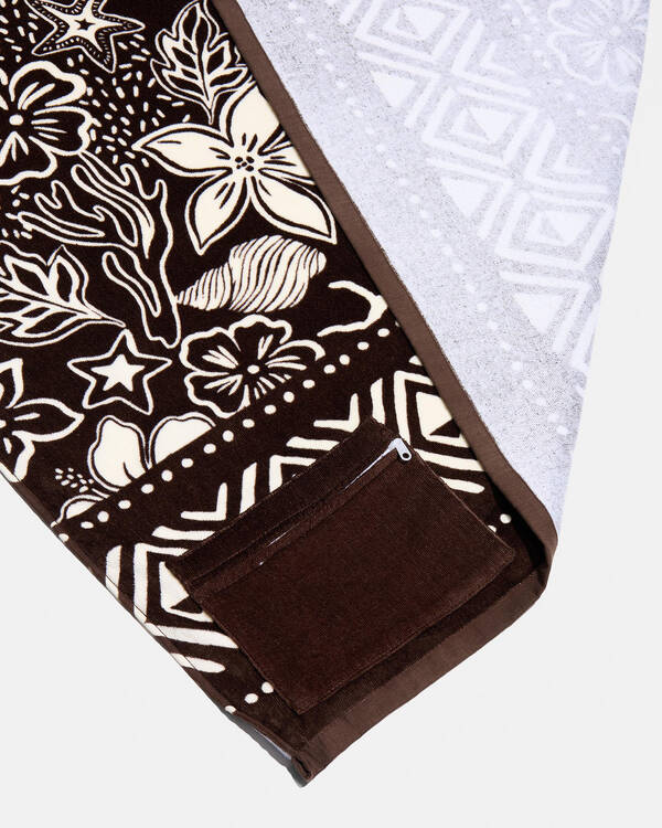Topanga Coconut Cove Beach Towel for Womens