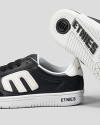 Etnies Lo-Cut Shoes for Mens image number null