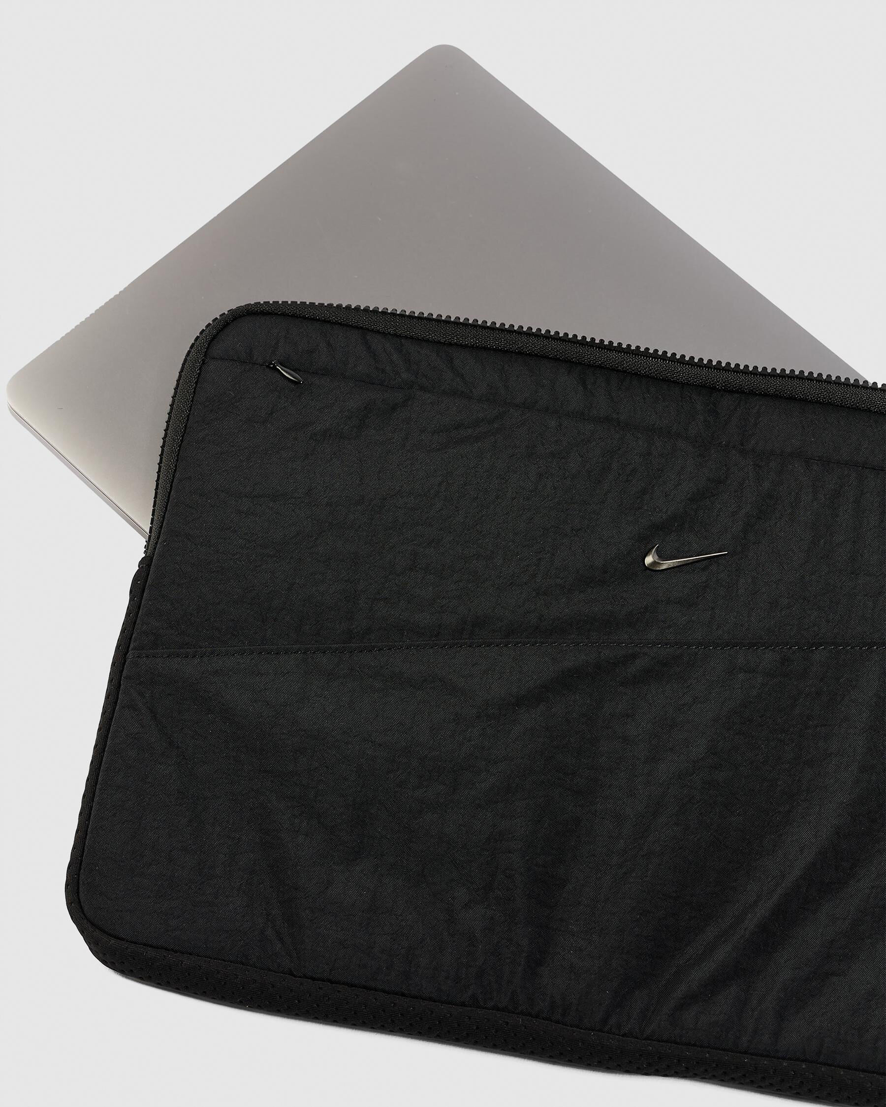 laptop sleeve nike