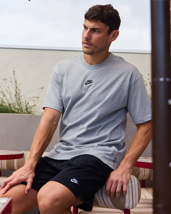 Nike Sportswear Premium Essential T-Shirt for Mens