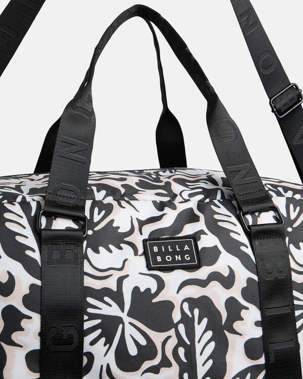 Billabong Weekend Seeker Duffle Bag for Womens