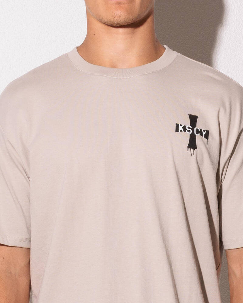 Kiss Chacey Desolation Box Fit Scoop T-Shirt for Mens