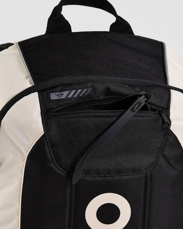 Oakley Enduro 20L 3.0 Backpack for Mens